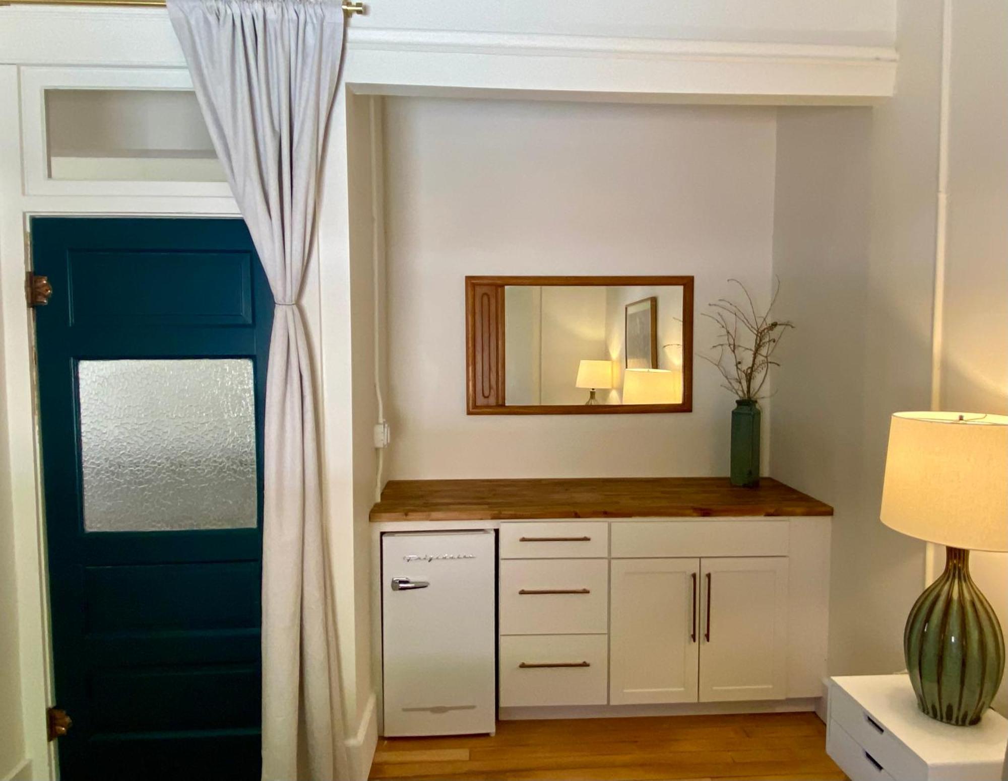 Warner Hotel ビスビー エクステリア 写真